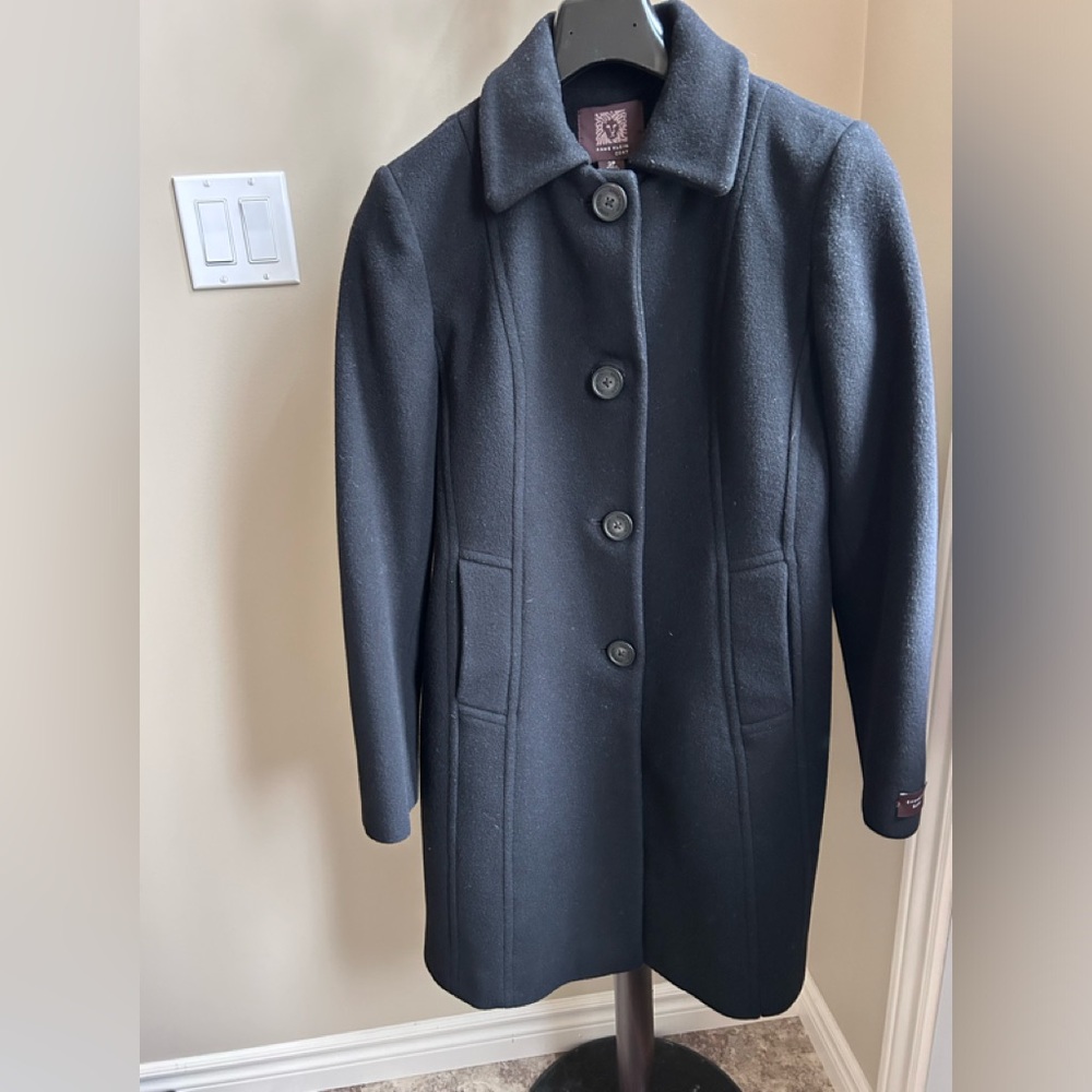ANNE KLEIN ladies dress coat.